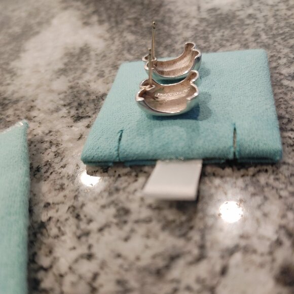 Tiffany & Co. Sterling Silver and 14K Yellow Gold Rope Stud Earrings with pouch - Picture 6 of 16